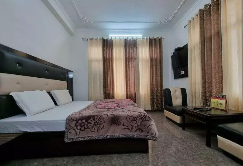 Hotelli Vivek Nomadic