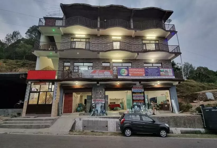 Hotelli Vivek Nomadic