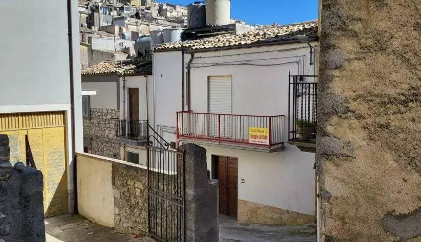 پانسیون Casa Vacanze Raggio Di Sole Di Paolo Castrogiovanni