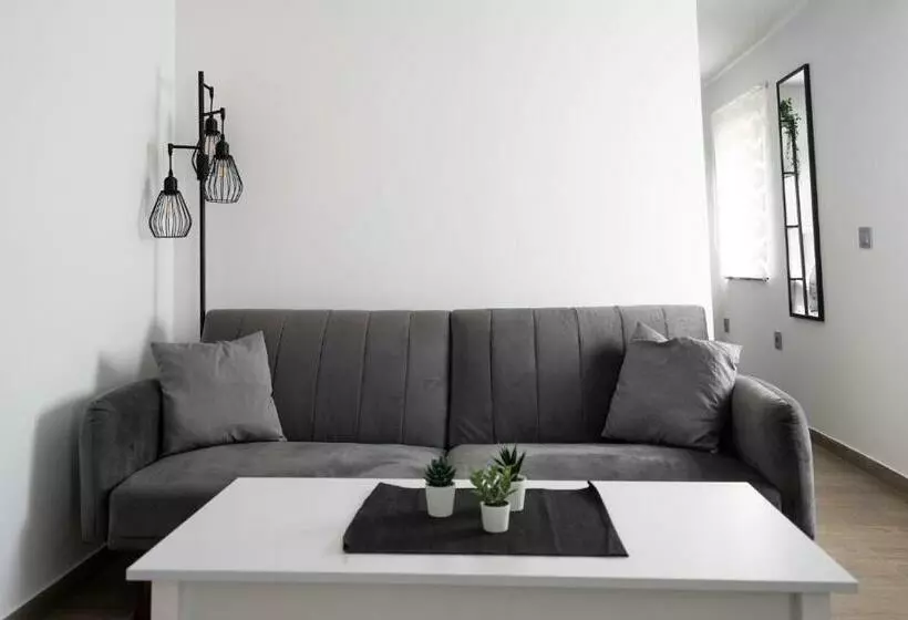 Tiny House Direkt Am See Mit Grillecke