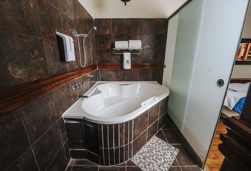 Vpx Hotel & Bungalows