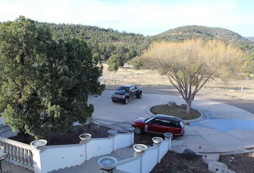 Exquisite Mountain Mansion West Wing