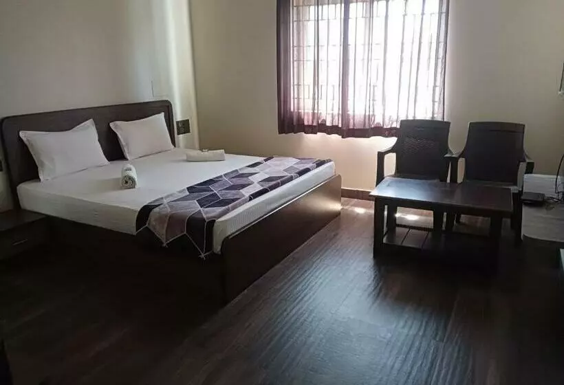 Hotelli Honnasiri Residency