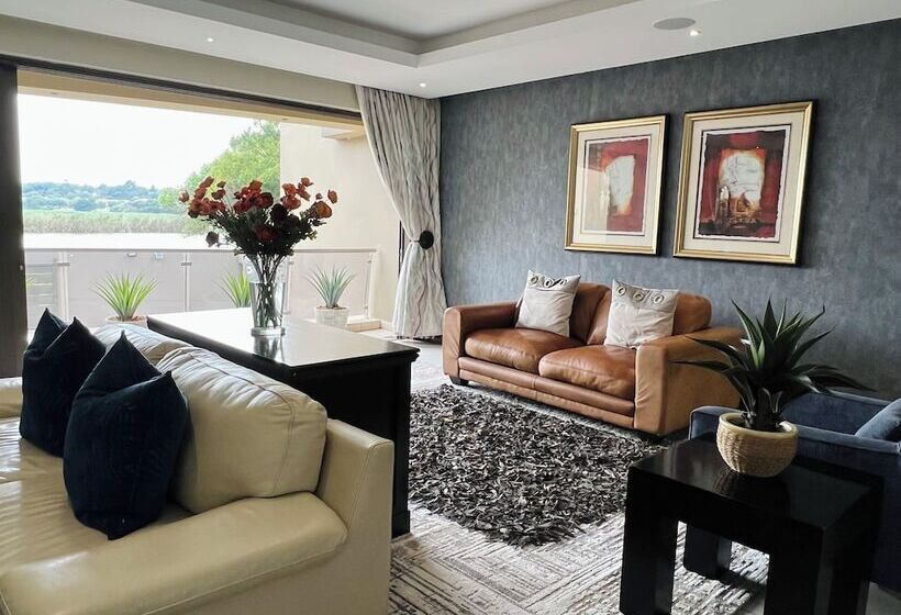 Hotel One O Eight Boutique