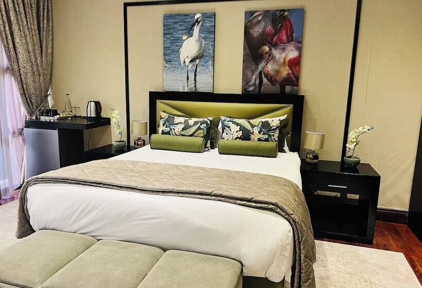 Hotel One O Eight Boutique