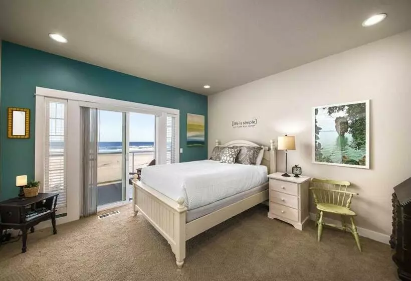 Moonlight By Avantstay Modern Home W Views Direct Access To Rockaway Beach