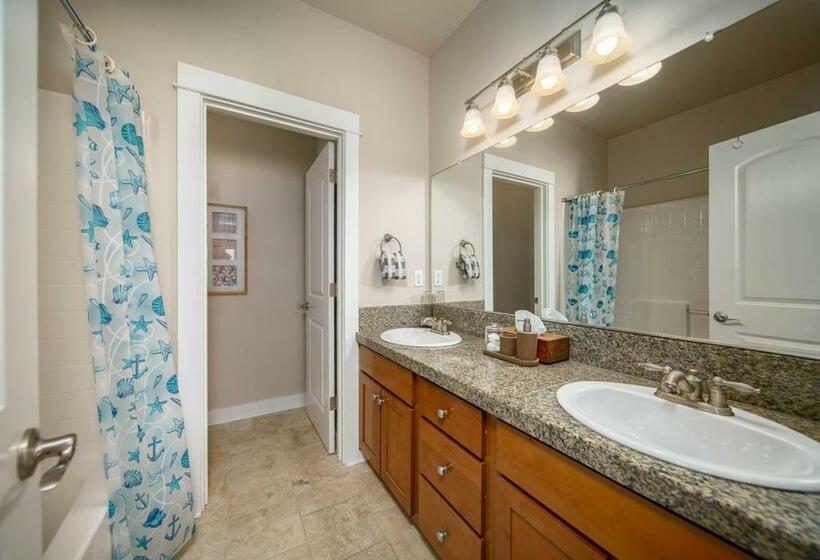 Moonlight By Avantstay Modern Home W Views Direct Access To Rockaway Beach