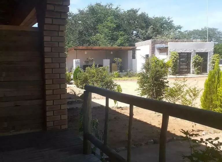 پانسیون Sunshinevibe Guest House