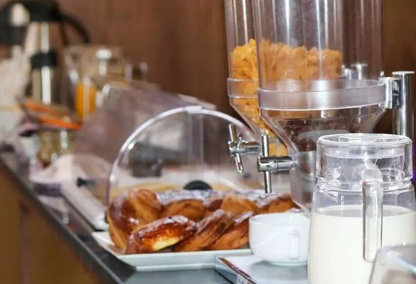 Dakhla Boarding Hotel & Restaurant