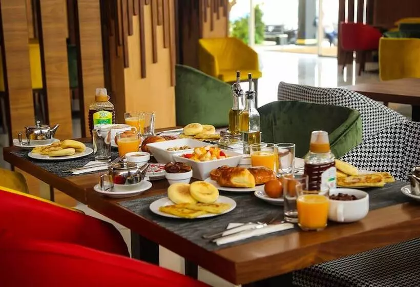 Dakhla Boarding Hotel & Restaurant