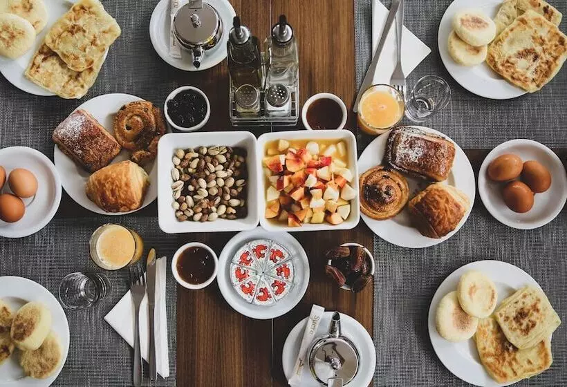 Dakhla Boarding Hotel & Restaurant