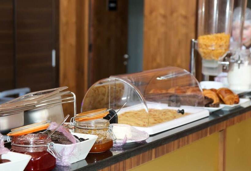 Dakhla Boarding Hotel & Restaurant