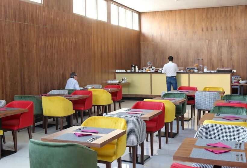 Dakhla Boarding Hotel & Restaurant