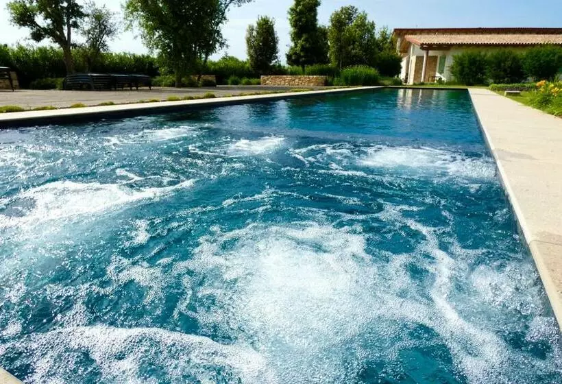 ホテル Agriturismo Resort Il Foionco