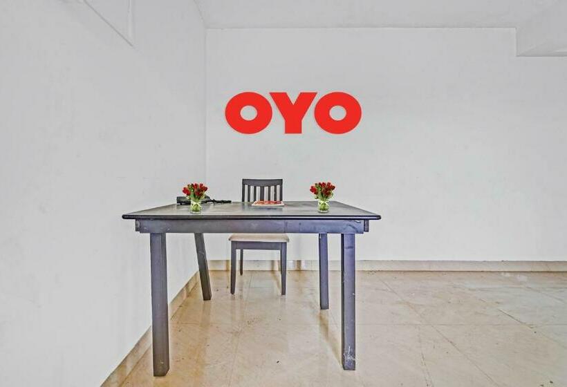 בית מלון כפרי Oyo 90112 Fly Home