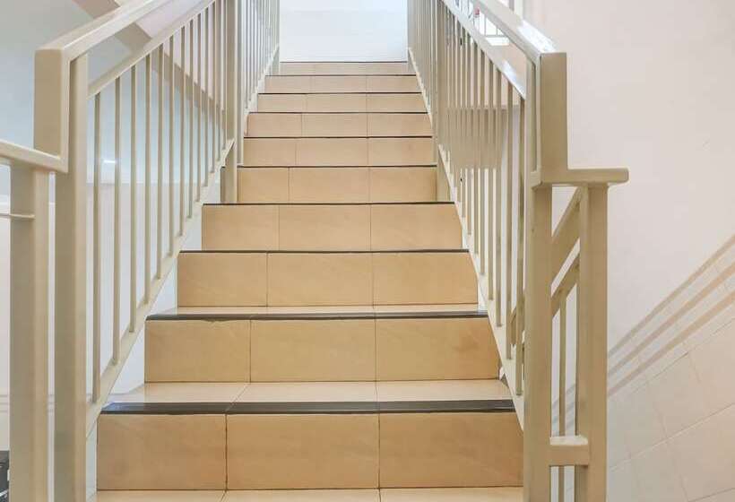 בית מלון כפרי Oyo 91316 Hh Guest House Makassar