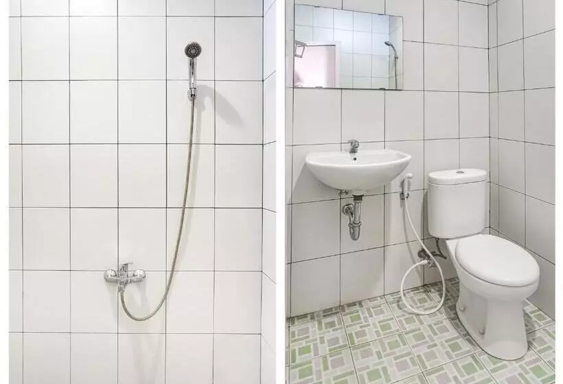 ホテル Oyo 91316 Hh Guest House Makassar