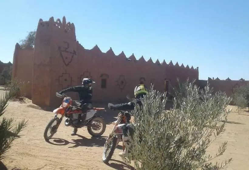 Majatalo Auberge Dinosaur Kem Kem