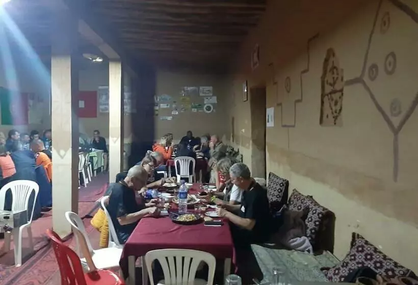 Majatalo Auberge Dinosaur Kem Kem