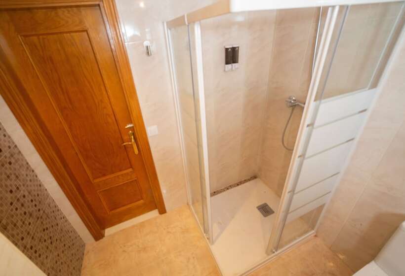 پانسیون Old Town La Estacion