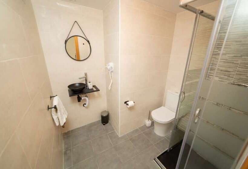 پانسیون Old Town La Estacion