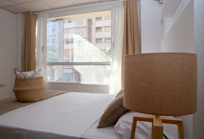 پانسیون Old Town La Estacion