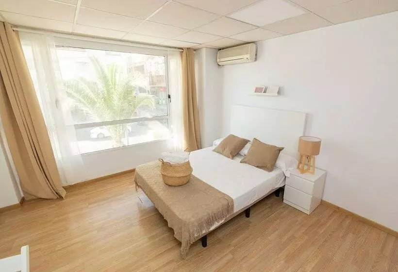 پانسیون Old Town La Estacion