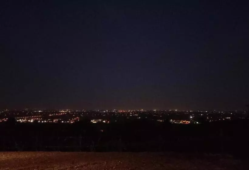 Majatalo Terrazza San Vettore Camere Con Colazione, Relax In Collina Con Vista Sui Vigneti Docg Asolo
