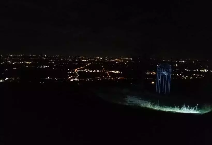 Majatalo Terrazza San Vettore Camere Con Colazione, Relax In Collina Con Vista Sui Vigneti Docg Asolo