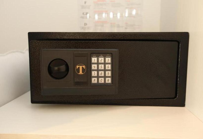 Pensjonat Terrazza San Vettore Camere Con Colazione, Relax In Collina Con Vista Sui Vigneti Docg Asolo