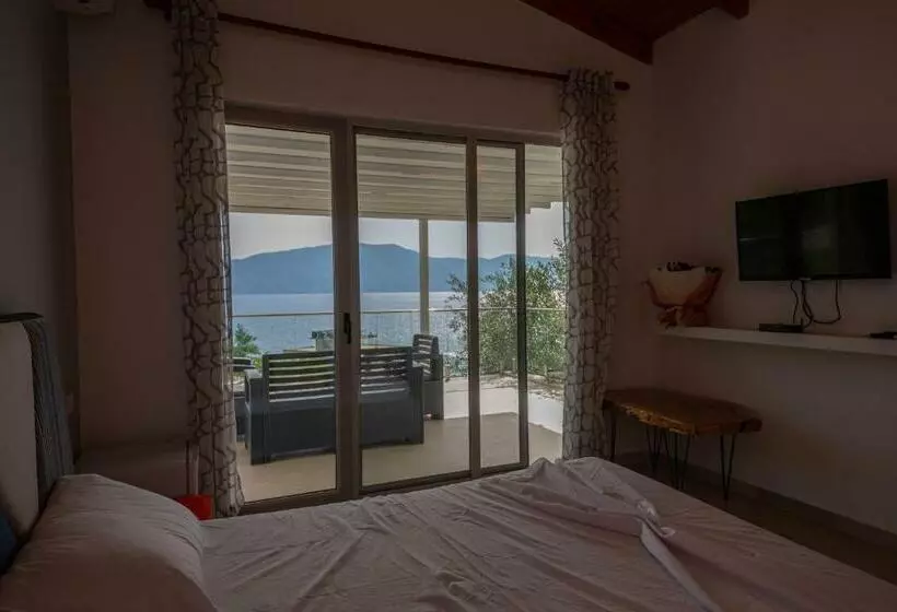 پانسیون Villa 69   Jonufer
