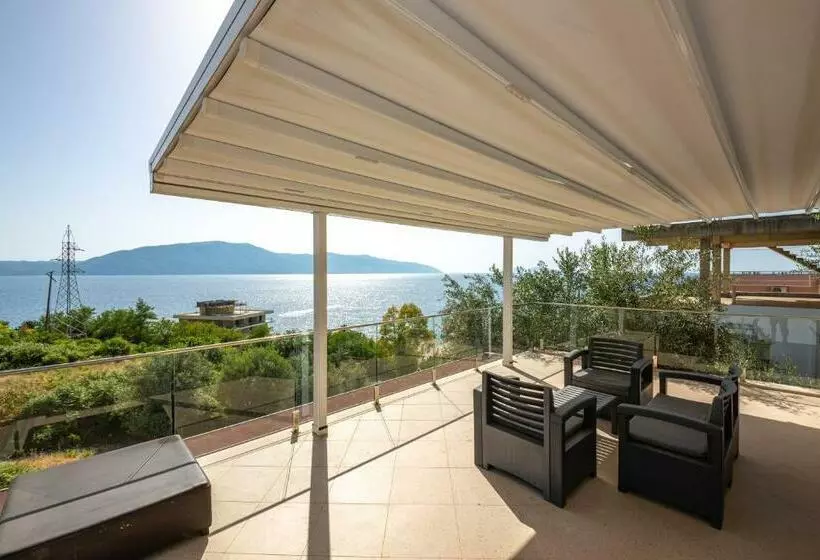 پانسیون Villa 69   Jonufer