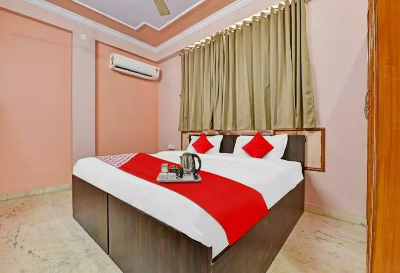 Flagship Hotel Regal Stay