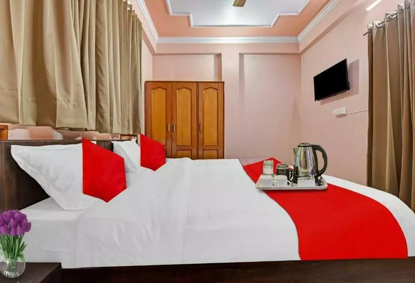 Flagship Hotel Regal Stay