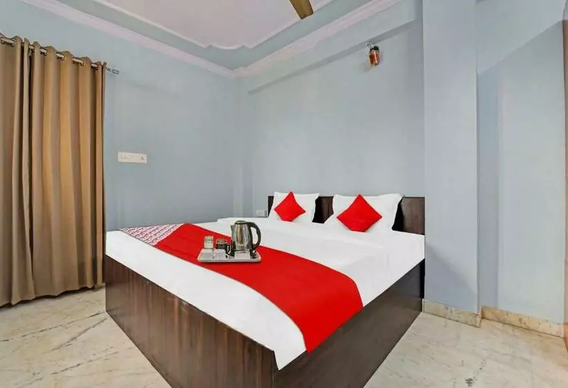 Flagship Hotel Regal Stay