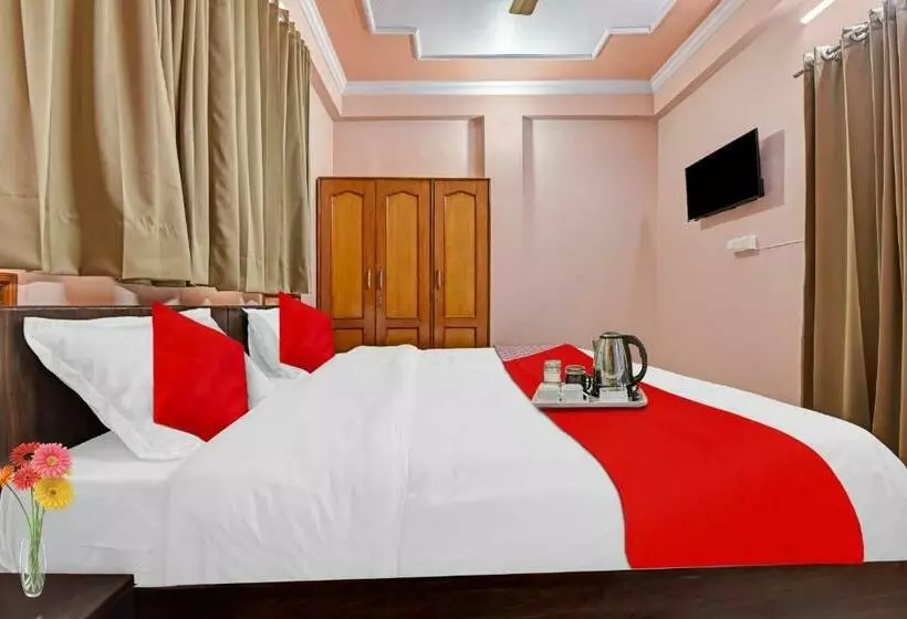 Flagship Hotel Regal Stay