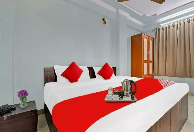 Flagship Hotel Regal Stay