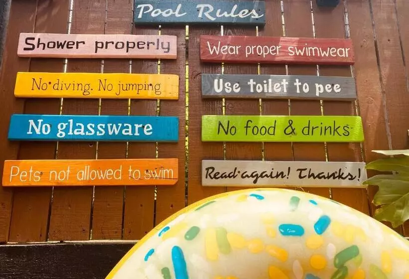 Majatalo Hilltop Cabins