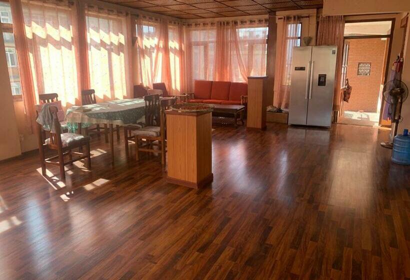 پانسیون Lhasa Guest House