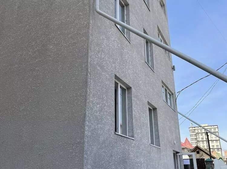 پانسیون Nomad Inn