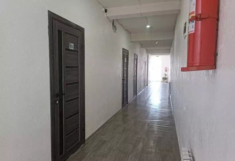 پانسیون Nomad Inn