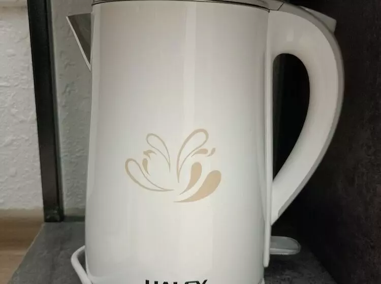 پانسیون Nomad Inn