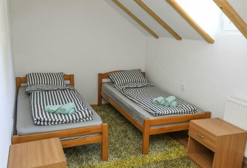 پانسیون Soba Konak 1