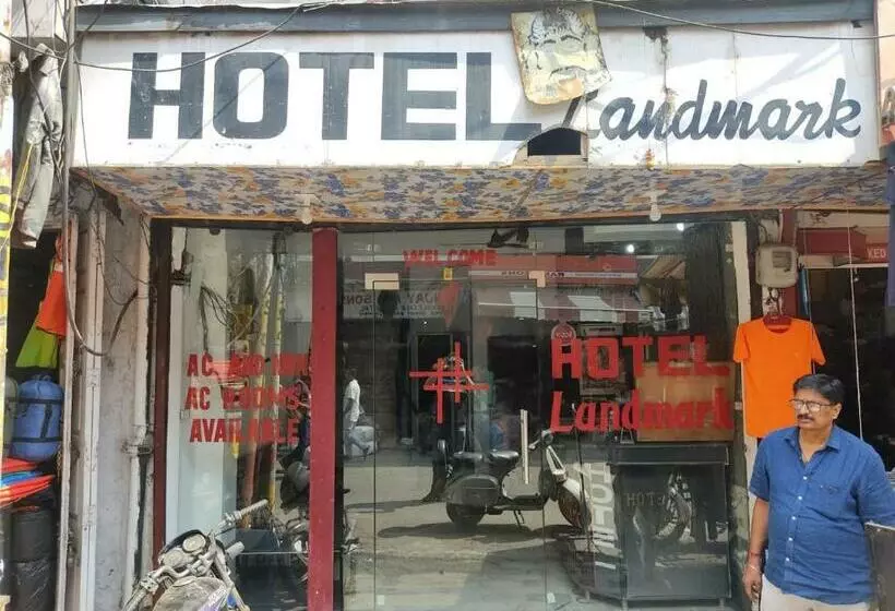 Hotelli Landmark By Wb Inn