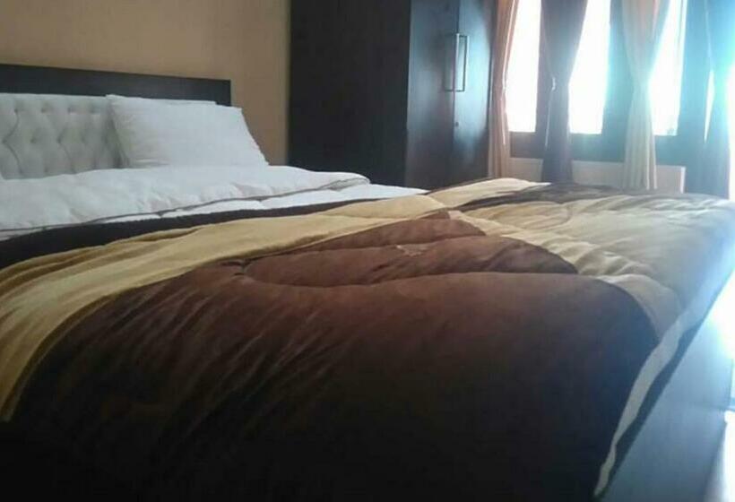 Hotel Landmark By Wb Inn