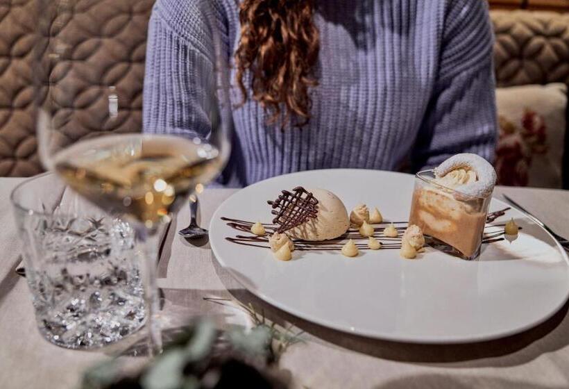 Aktiv & Spa Hotel Alpenrose