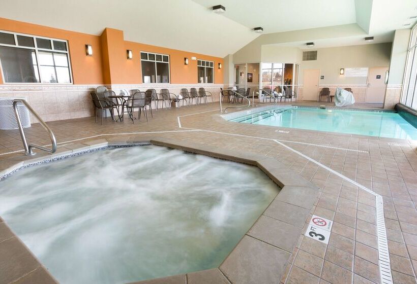 ホテル Drury Inn & Suites Cincinnati Sharonville