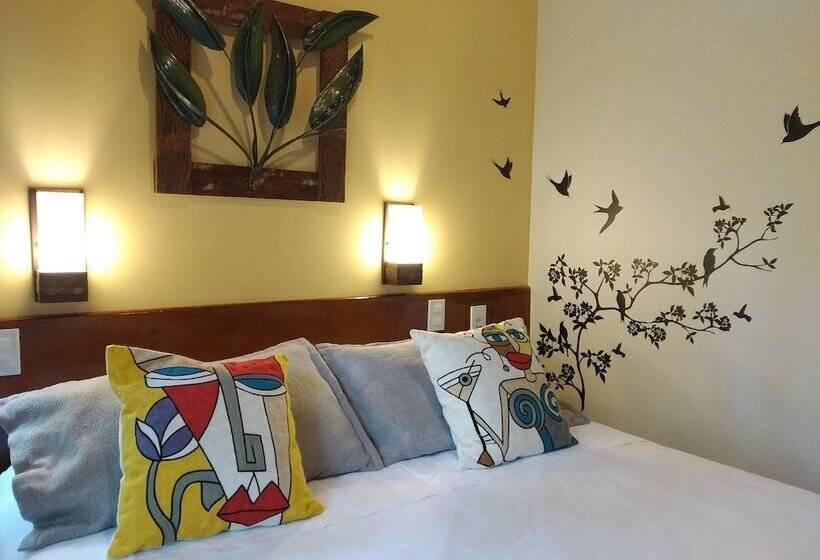 Otel Eliconial Paraty Pousada