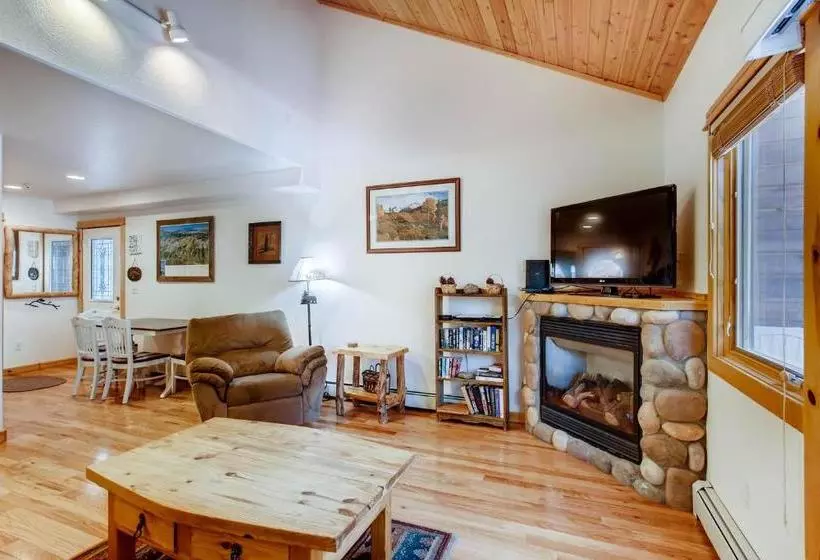 هتل Estes Park Condos