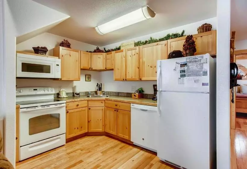 هتل Estes Park Condos